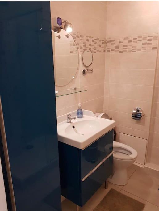 Studio Cosy Bord De Mer Et Centre Ville Pour 4Pers Deauville Luaran gambar