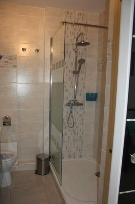 Studio Cosy Bord De Mer Et Centre Ville Pour 4Pers Deauville Luaran gambar