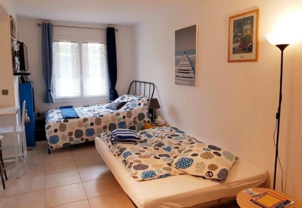 Studio Cosy Bord De Mer Et Centre Ville Pour 4Pers Deauville Luaran gambar