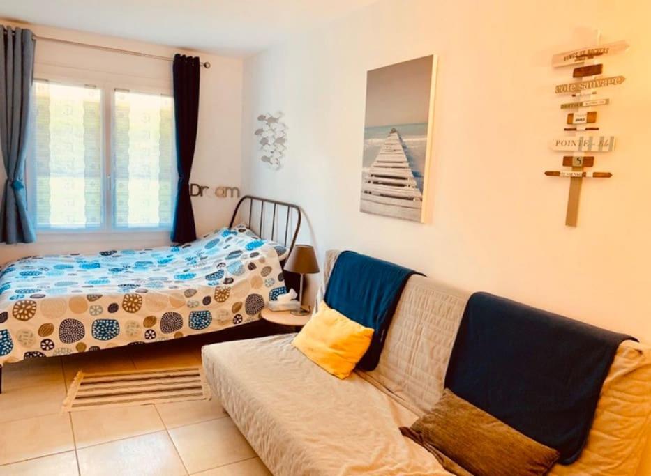 Studio Cosy Bord De Mer Et Centre Ville Pour 4Pers Deauville Luaran gambar